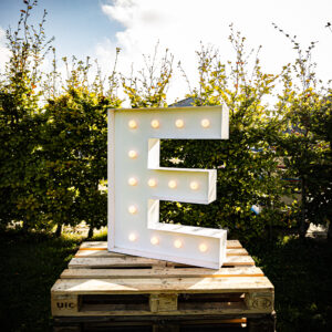 Letter E